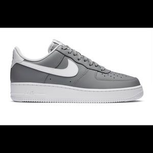 Men’s Nike Air Force One’s
